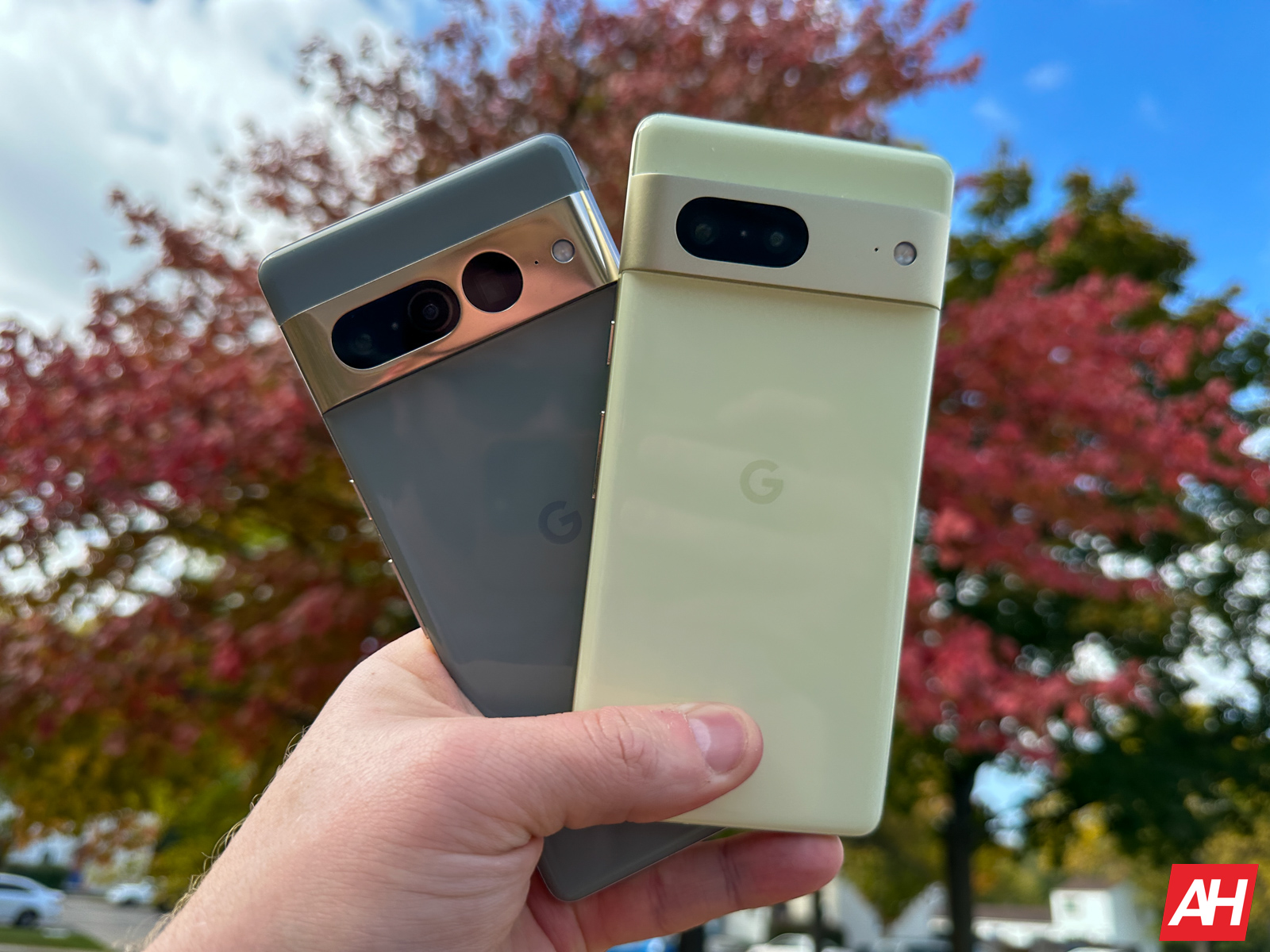 Bricked Your Pixel 7? Well, The Factory Images Are Now Available