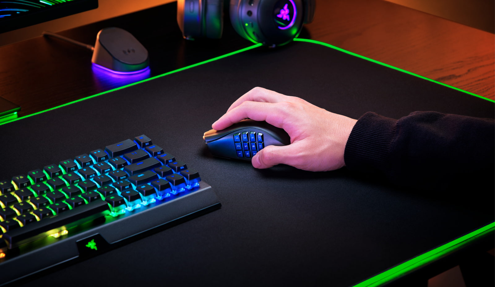 The best MMO gaming mouse just got better