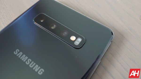 Samsung's March 2023 update live for the Galaxy S10 series