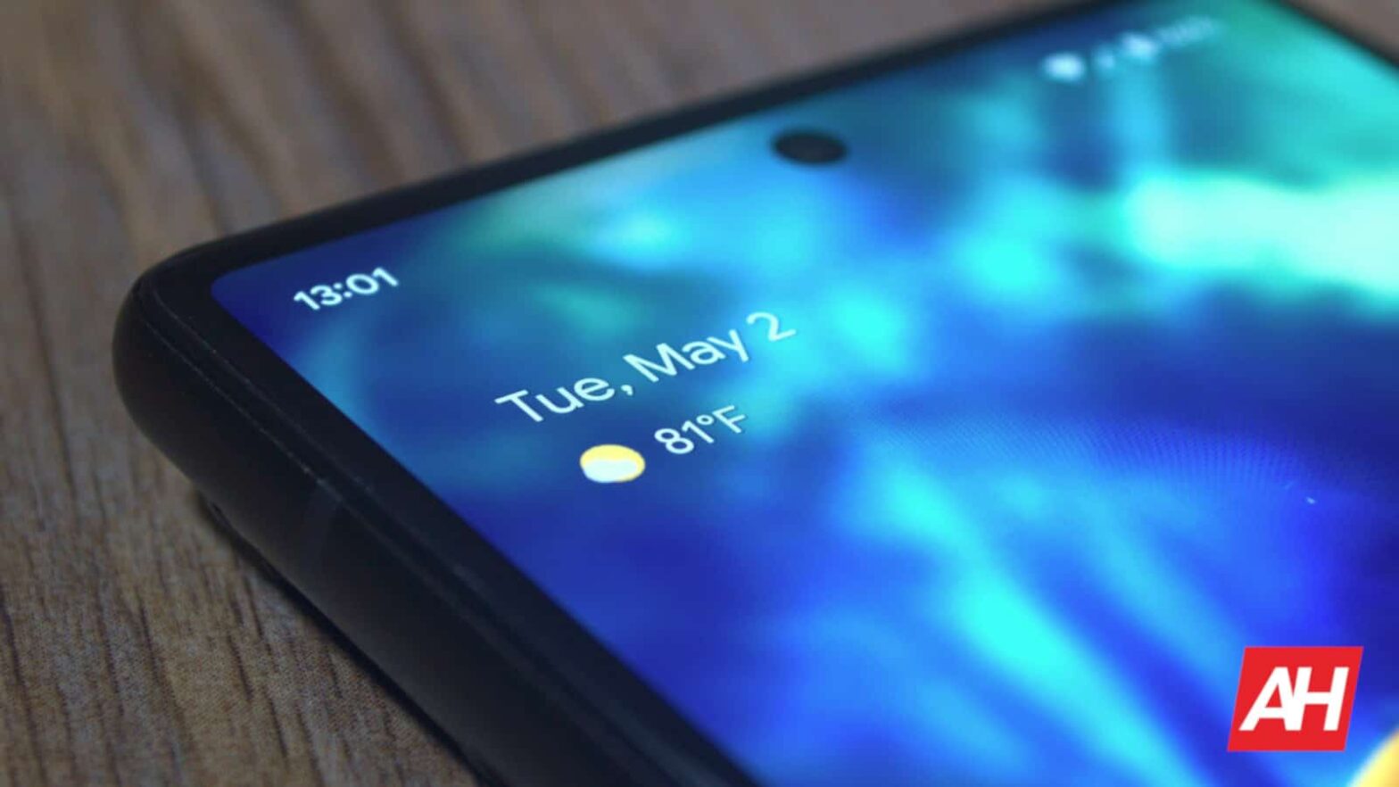 Google will add loud sound alerts to Pixel's At a Glance widget