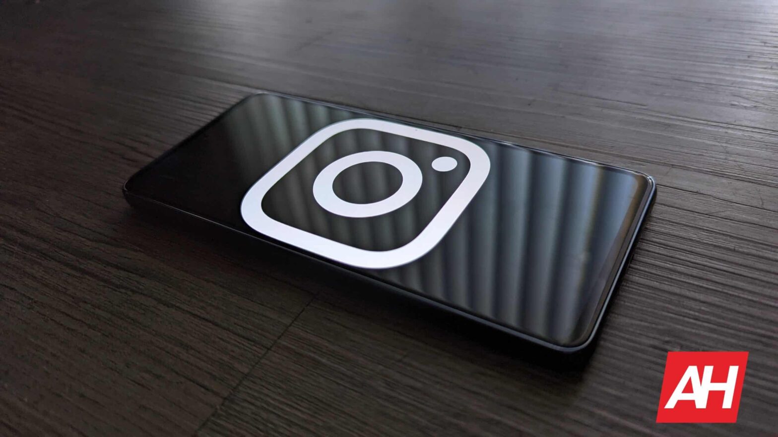 Instagram explains how its content algorithm works