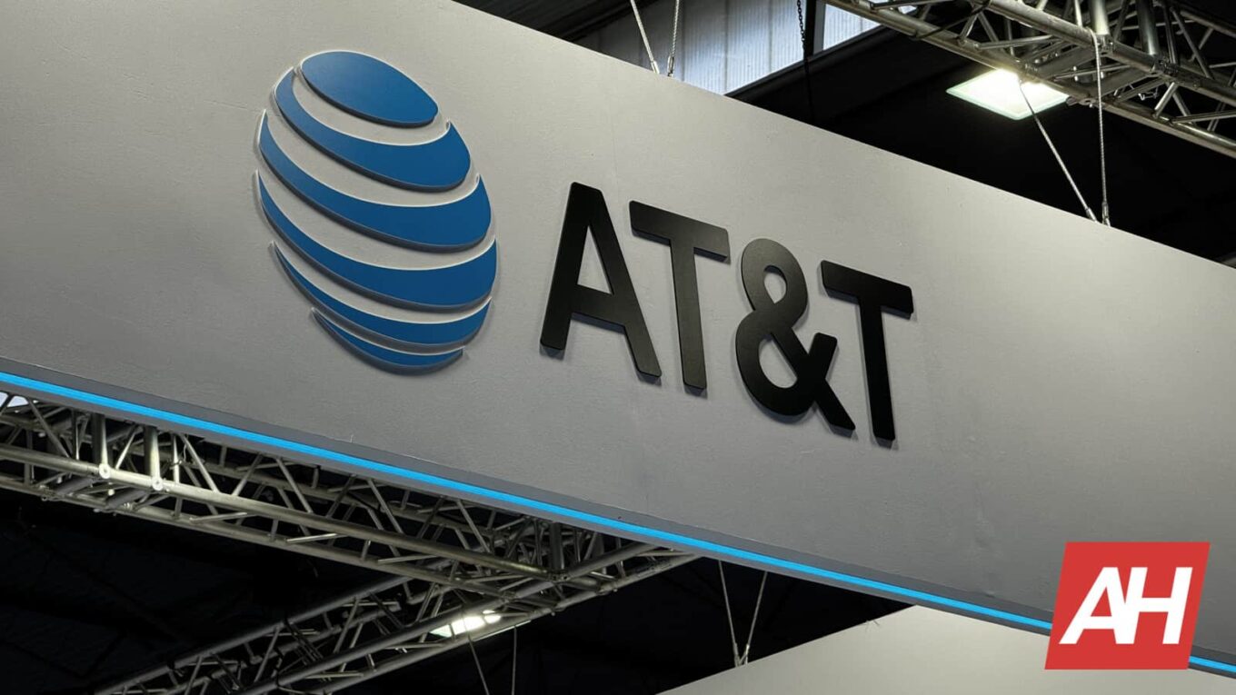 All carriers need this AT&T feature to identify robocalls