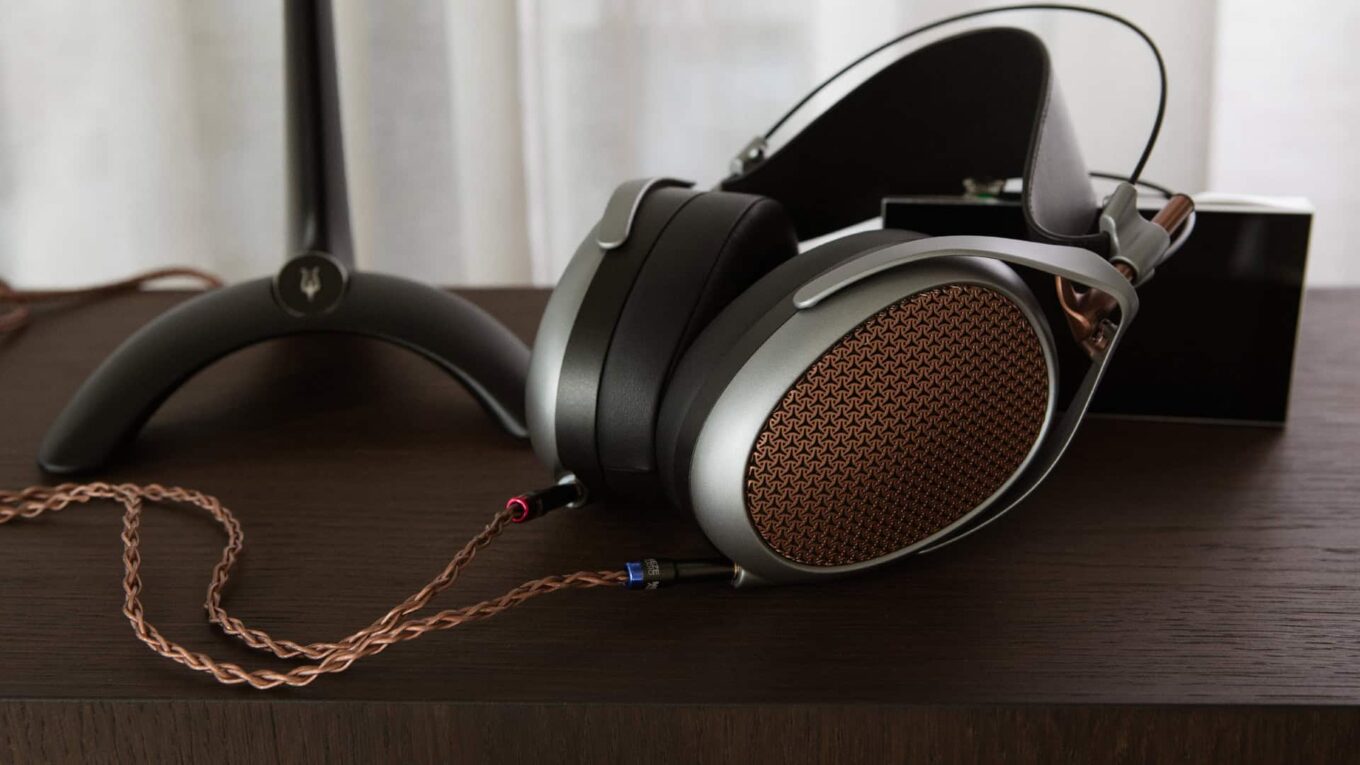 Meze Audio POET: The only headphones you'll need!