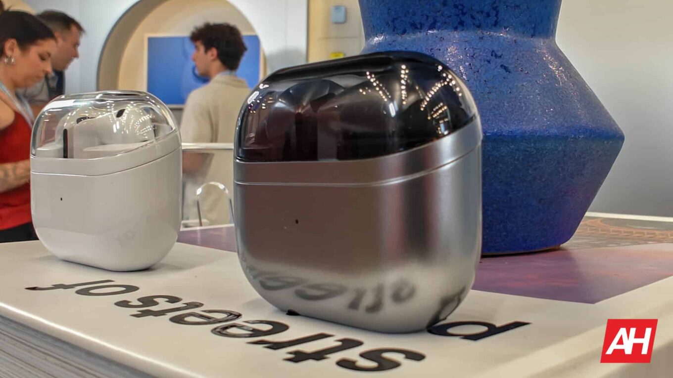 Galaxy Buds Core's Listing Confirms Earbuds with Epic Battery Life