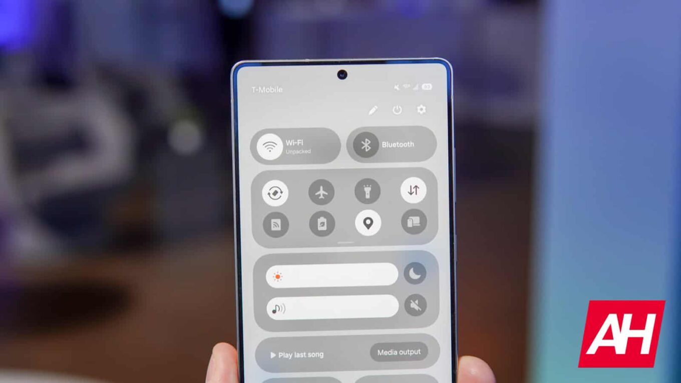 One UI 8 Latest Beta Hints at Potential Stable Rollout Delay