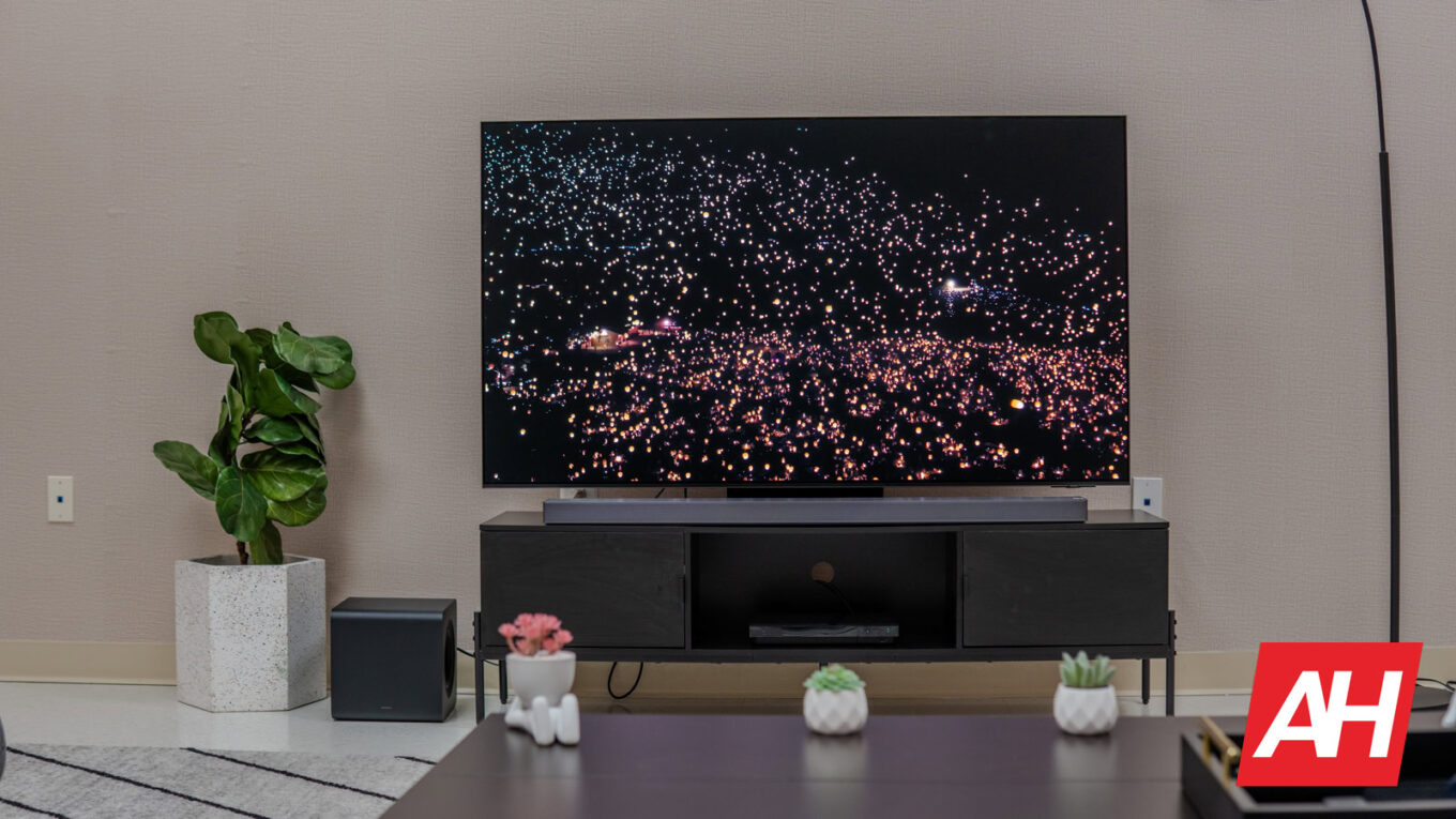 Samsung’s New TV Update Lets You Talk to Bixby Like a Human