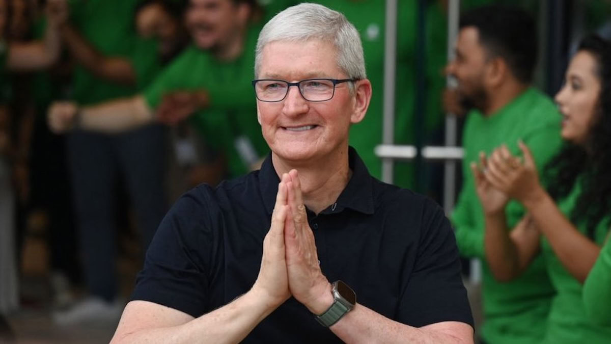 Trump Aide Blasts Apple Over China Supply Chain Dependency
