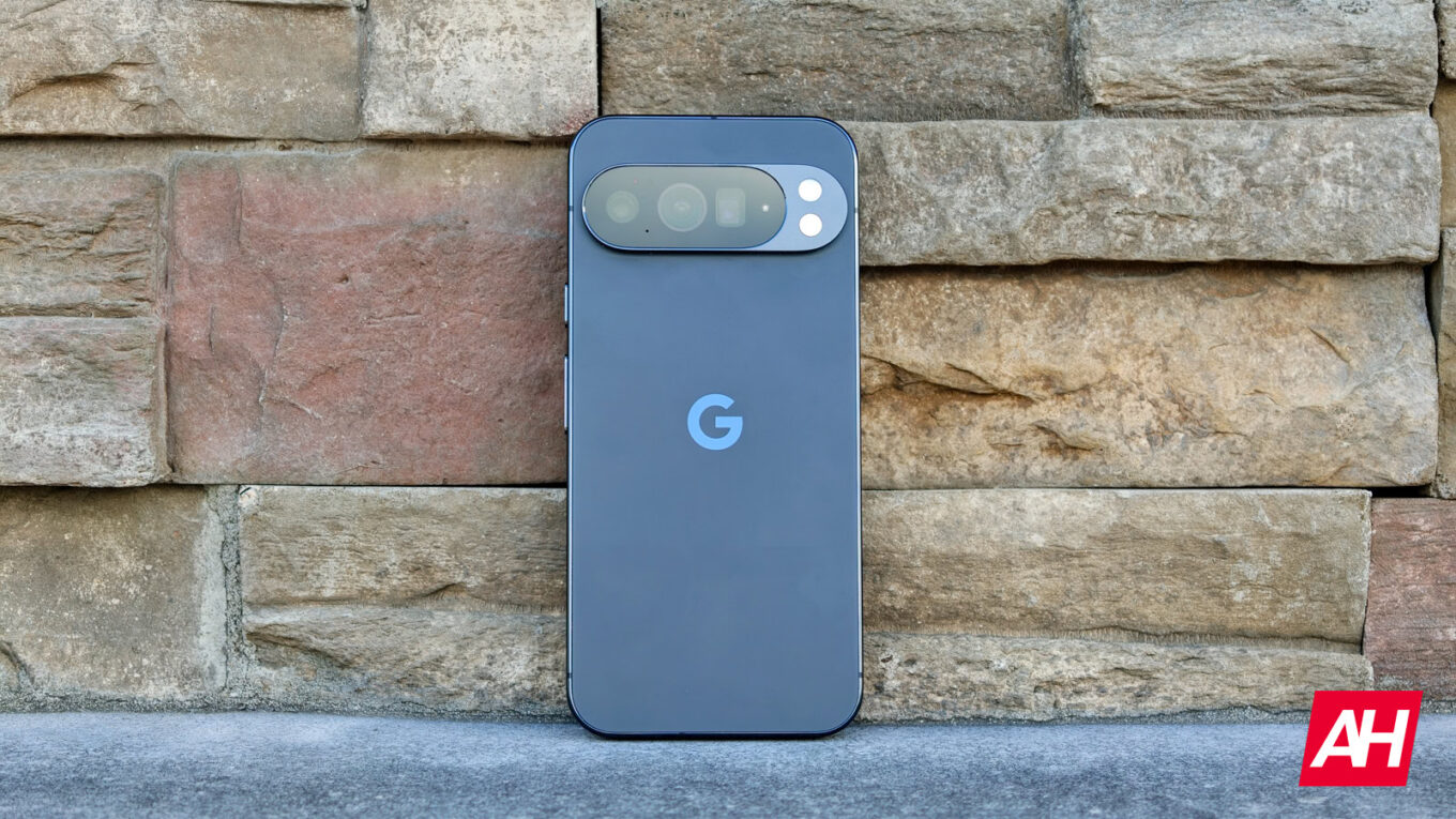 Research shows Smartphones are now taking the fewer cameras route