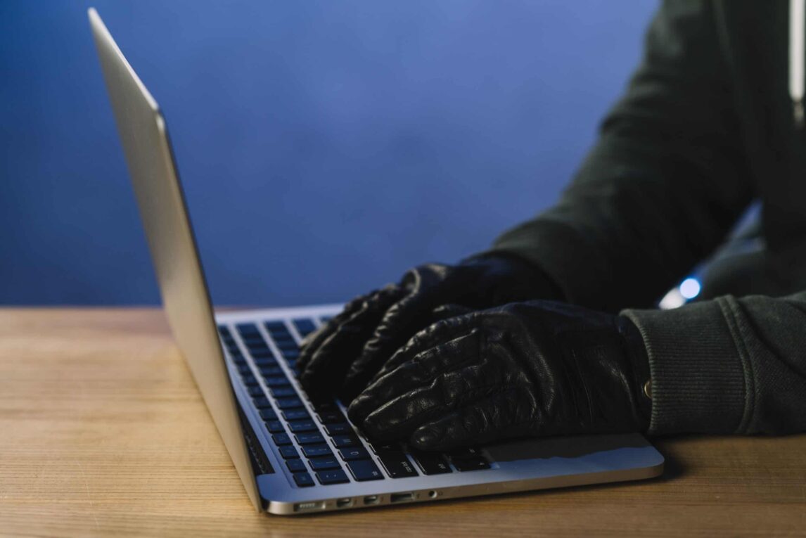 AI Is Making Phishing Scams Harder to Spot, Experts Warn