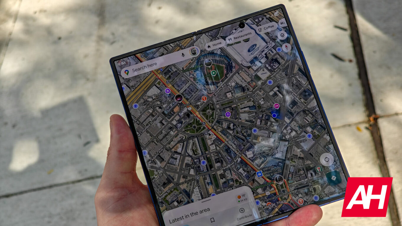 Galaxy Z Fold 7 Bug Unlocks Powerful Three-App Multitasking