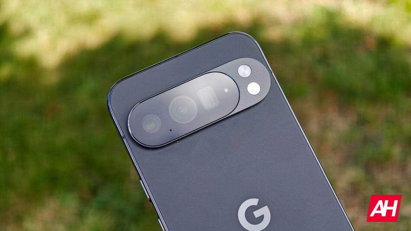 Google Pixel Is the Fastest-growing Premium Phone Brand in 2025
