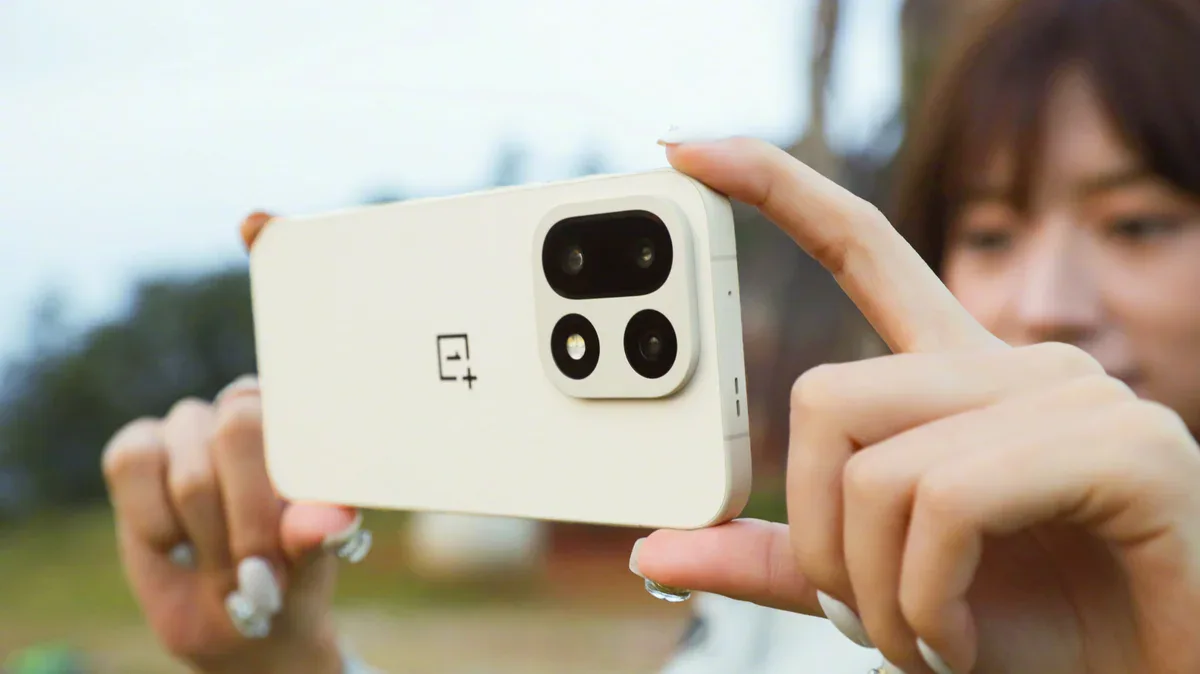 Global OnePlus 15 & OPPO Find X9 to Keep 7,000mAh+ Battery Cells